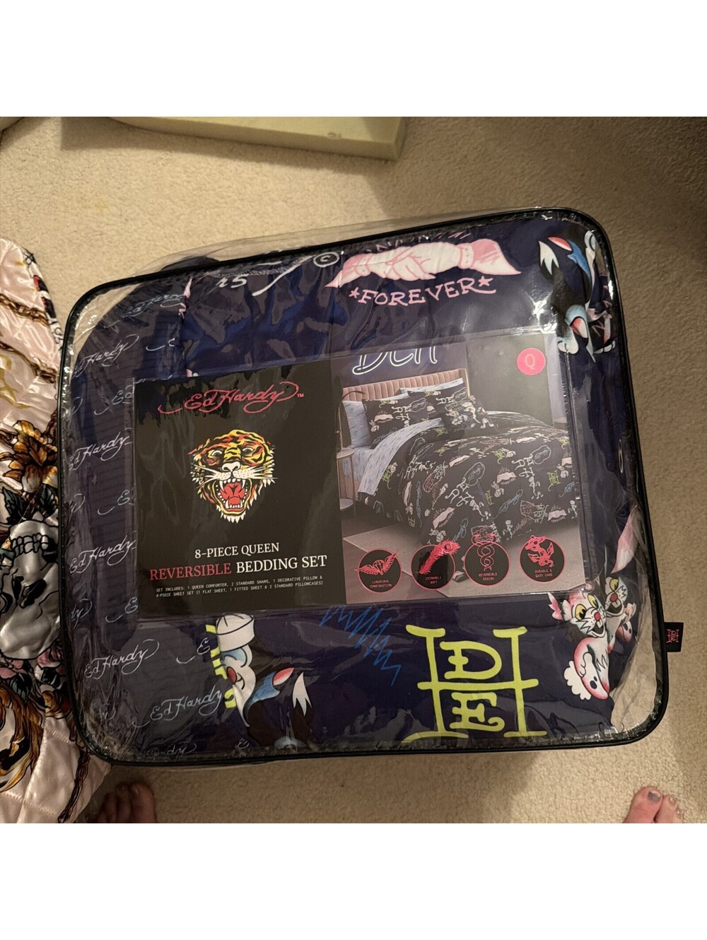 Ed Hardy Blue w/Cartoon Cat &Bunny 8pc QUEEN Set Comforter, Shams,Sheets &Pillow